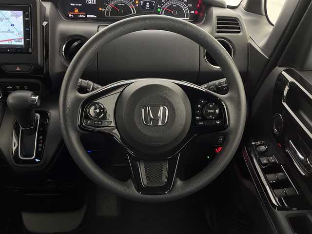 ホンダ Ｎ ＢＯＸ カスタム L 長野県 2021(令3)年 2.5万km プラチナホワイトパール 純正ナビ(BT/CD/USB)/バックカメラ/衝突被害軽減システム/レーンキープアシスト/コーナーセンサー/オートライト/オートマチックハイビーム/レーダークルーズコントロール/純正アルミホイール/純正フロアマット/シートヒーター/ドライブレコーダー/ビルトインETC/両側パワースライドドア/シーケンシャルウインカー/電動格納ミラー/ドアバイザー/LEDヘッドライト/スマートキー×2