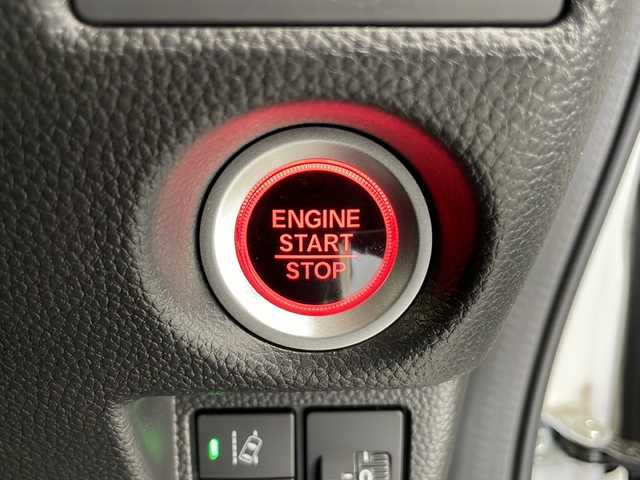 ホンダ Ｎ ＢＯＸ カスタム L 長野県 2021(令3)年 2.5万km プラチナホワイトパール 純正ナビ(BT/CD/USB)/バックカメラ/衝突被害軽減システム/レーンキープアシスト/コーナーセンサー/オートライト/オートマチックハイビーム/レーダークルーズコントロール/純正アルミホイール/純正フロアマット/シートヒーター/ドライブレコーダー/ビルトインETC/両側パワースライドドア/シーケンシャルウインカー/電動格納ミラー/ドアバイザー/LEDヘッドライト/スマートキー×2