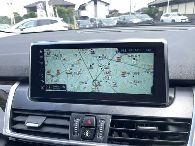 ＢＭＷ ２１８ｄ アクティブツアラー ラグジュアリー 栃木県 2018(平30)年 4.6万km ミネラルホワイト ヘッドアップディスプレイ/インテリジェントセーフティ/コンフォートアクセス/パークディスタンスコントロール/アクティブクルーズコントロール/黒革シート/パワーシート /シートヒーター /社外TVチューナー/ナビ/バックカメラ/ミラーETC/ドライブレコーダー/パワーテールゲート/LEDヘッドライト/オートライト