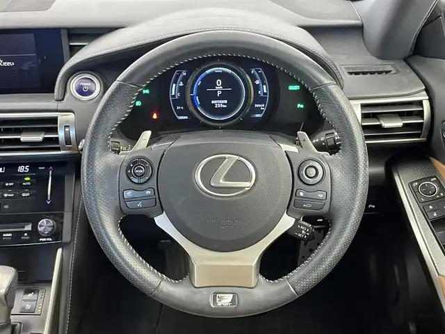 レクサス ＩＳ 300h Fスポーツ 埼玉県 2013(平25)年 3.1万km ソニックチタニウム 純正ナビ　バックカメラ　ＢＳＭ　茶レザーシート　ビルトインＥＴＣ　前後ドラレコ　レーダークルーズコントロール　メモリシート　シートヒーター　ベンチレーション　パドルシフト　ＬＥＤヘッドライト　地デジ