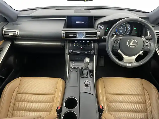 レクサス ＩＳ 300h Fスポーツ 埼玉県 2013(平25)年 3.1万km ソニックチタニウム 純正ナビ　バックカメラ　ＢＳＭ　茶レザーシート　ビルトインＥＴＣ　前後ドラレコ　レーダークルーズコントロール　メモリシート　シートヒーター　ベンチレーション　パドルシフト　ＬＥＤヘッドライト　地デジ