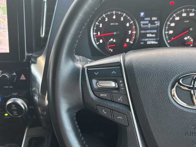 トヨタ アルファード S タイプゴールド 埼玉県 2020(令2)年 3.4万km ホワイトパールクリスタルシャイン 1オーナー/純正ナビ/AM/FM/TV/BT/USB/ETC/前後ドラレコ/追従クルコン/TRC/レーンアシスト/衝突軽減B/両側パワースライドドア/バックカメラ/オットマン/保証者/取説