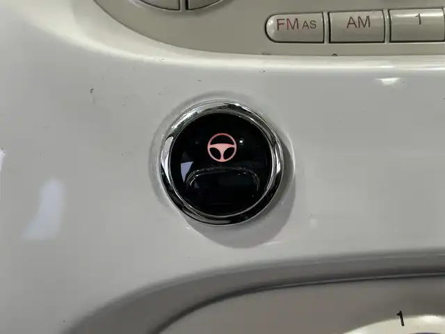 フィアット ５００ 1．2 8V ラウンジ 岐阜県 2008(平20)年 6.3万km ベージュ ガラスルーフ　/純正ホイール　/ETC　/ユピテル製ナビドラレコ機能付きTV　/純正オーディオ（CD・DVD・ラジオ）　/純正フロアマット　/リアフォグランプ　/パワーウィンドウ　/リモコンキー　/取扱説明書　/保証書　/ナビ取扱説明書