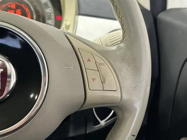 フィアット ５００ 1．2 8V ラウンジ 岐阜県 2008(平20)年 6.3万km ベージュ ガラスルーフ　/純正ホイール　/ETC　/ユピテル製ナビドラレコ機能付きTV　/純正オーディオ（CD・DVD・ラジオ）　/純正フロアマット　/リアフォグランプ　/パワーウィンドウ　/リモコンキー　/取扱説明書　/保証書　/ナビ取扱説明書