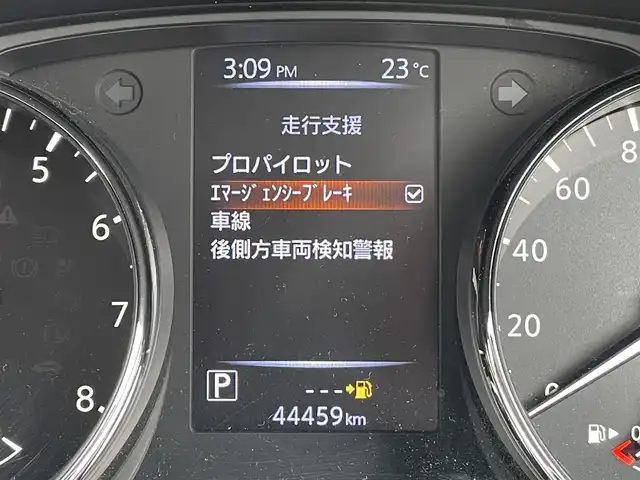 日産 エクストレイル 東京都 2020(令2)年 4.5万km ブリリアントホワイトパール 純正１０インチナビ　/・フルセグ　/・Ｂｌｕｅｔｏｏｔｈ　/・ＣＤ／ＤＶＤ/Blu-ray再生　/アラウンドビューモニター　/パワーバックドア　/デジタルインナーミラー　/プロパイロット　/シートヒーター　/レーンキープアシスト　/ＡＣＣ