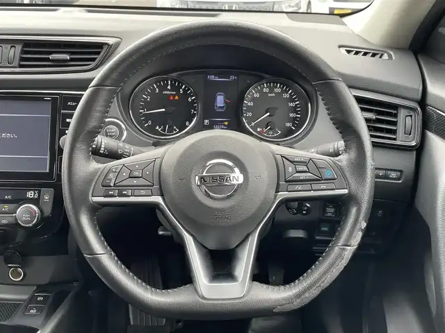日産 エクストレイル 東京都 2020(令2)年 4.5万km ブリリアントホワイトパール 純正１０インチナビ　/・フルセグ　/・Ｂｌｕｅｔｏｏｔｈ　/・ＣＤ／ＤＶＤ/Blu-ray再生　/アラウンドビューモニター　/パワーバックドア　/デジタルインナーミラー　/プロパイロット　/シートヒーター　/レーンキープアシスト　/ＡＣＣ