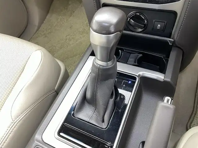 トヨタ ランドクルーザー プラド TX Lパッケージ 福井県 2021(令3)年 7.5万km ブラック ４WD/サンルーフ/ルーフレール/純正ナビ/【AM/FM/CD/Bluetooth/フルセグTV】/全方位カメラ/ビルトインETC２．０/プッシュスタート/スマートキー/スペアキー/オートライト/LEDヘッドライド/パワーシート（運転席/助手席）/シートヒーター（運転席/助手席）/ベンチレーション/クルーズコントロール/ドライブレコーダー