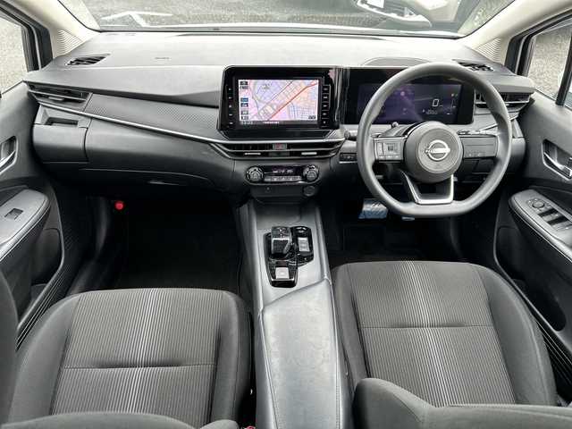 日産 ノート X 千葉県 2022(令4)年 2.9万km ピュアホワイトパール ナビ　アラウンドビューモニター　ＴＶ　Ｂｔ　ＵＳＢ　ＥＴＣ　前方ドラレコ　デジタルルームミラー　前後コーナーセンサー　衝突軽減システム　スマートキー　電動格納ミラー　フォグライト　ＬＥＤライト
