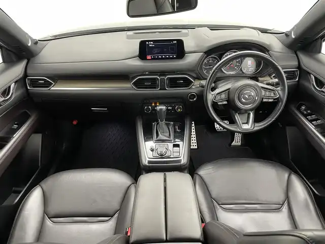 マツダ ＣＸ－８ XD Lパッケージ 岡山県 2018(平30)年 7.5万km ジェットブラックマイカ アルパインフリップダウンモニター /BOSEサウンド/ドライビングポジションサポートパッケージ/　・運転席10wayパワーシート＆シートメモリー/　・運転席、助手席シートヒーター/　・ステアリングヒーター/レザーシート/360°ビュー・モニター/純正ナビ　/【Bluetooth/フルセグTV/CD/DVD/USB接続】/衝突軽減ブレーキ/レーダークルーズコントロール/LEDヘッドライト/フォグランプ/純正19インチアルミホイール/電動リアゲート/ＥＴＣ/純正ドライブレコーダー（前）