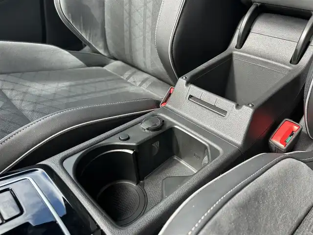 フォルクスワーゲン ＶＷ ゴルフ ヴァリアント TDI Rライン 高知県 2023(令5)年 3.4万km グレー ワンオーナー/バックカメラ/フルセグテレビ/横滑り防止/シートヒーター/ETC2.0/パドルシフト/パワーバックドア/パドルシフト/クルーズコントロール/オートライト/保証書/取り扱い説明書/スマートキー