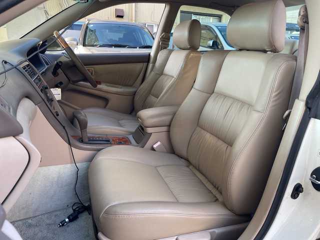 トヨタ ウィンダム コーチエディション 福岡県 2001(平13)年 10.9万km ホワイトパールクリスタルシャイン 純正ナビ/DISC/AM/FM/TAPE/ETC/電動格納ミラー/パワーシート（D)/ドラレコ付きルームミラー（前）