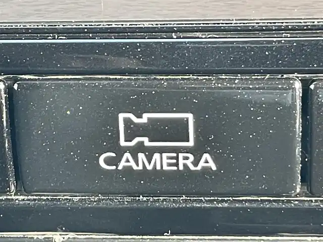 日産 セレナ e－パワー ハイウェイスター V 岡山県 2021(令3)年 3.1万km ブリリアントホワイトパール ワンオーナー/禁煙車/OP:防水シート/純正10インチナビ/　(CD/DVD/フルセグTV/Bluetooth)/純正フリップダウンモニター/デジタルインナーミラー/全方位/フロント/両サイド/バックカメラ/プロパイロット/側方支援/後側方支援(ブラインドスポットモニター)/エマージェンシーブレーキ/速度標識表示/道路標識表示/駐車支援/ふらつき警報/純正ドライブレコーダー/ETC/ハンズフリー両側パワースライドドア/革巻きステアリング/ステアリングスイッチ/純正LEDヘッドライト/フォグライト/オートライト/プッシュスタート/スマートキー/アイドリングストップ/純正アルミホイール 16インチ/ドアバイザー/ロールサンシェード/電動格納ミラー/純正フロアマット/リアプライバシーガラス/横滑防止装置/盗難防止装置/取扱説明書/新車時整備手帳（保証書）