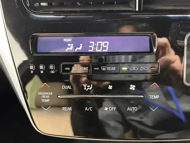 トヨタ エスティマ アエラス スマート 佐賀県 2016(平28)年 4.5万km スパークリングブラックパールクリスタルシャイン 純正9インチナビ/AM/FM/フルセグTV/Bluetooth/HDMI/純正11型後席モニター/バックカメラ/両側パワースライドドア/クルーズコントロール/前席シートヒーター/ハーフレザーシート/LEDヘッドライト/革巻きステアリング/ステアリングリモコン/コーナーセンサー/純正ドライブレコーダー/パワーウィンドウ/ダブルオートエアコン/ウィンカーミラー/ビルトインETC2.0/スマートキー/プッシュスタート