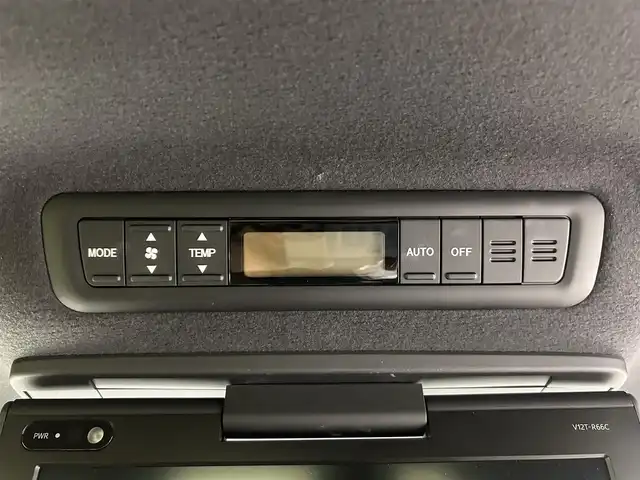 トヨタ エスティマ アエラス スマート 佐賀県 2016(平28)年 4.5万km スパークリングブラックパールクリスタルシャイン 純正9インチナビ/AM/FM/フルセグTV/Bluetooth/HDMI/純正11型後席モニター/バックカメラ/両側パワースライドドア/クルーズコントロール/前席シートヒーター/ハーフレザーシート/LEDヘッドライト/革巻きステアリング/ステアリングリモコン/コーナーセンサー/純正ドライブレコーダー/パワーウィンドウ/ダブルオートエアコン/ウィンカーミラー/ビルトインETC2.0/スマートキー/プッシュスタート