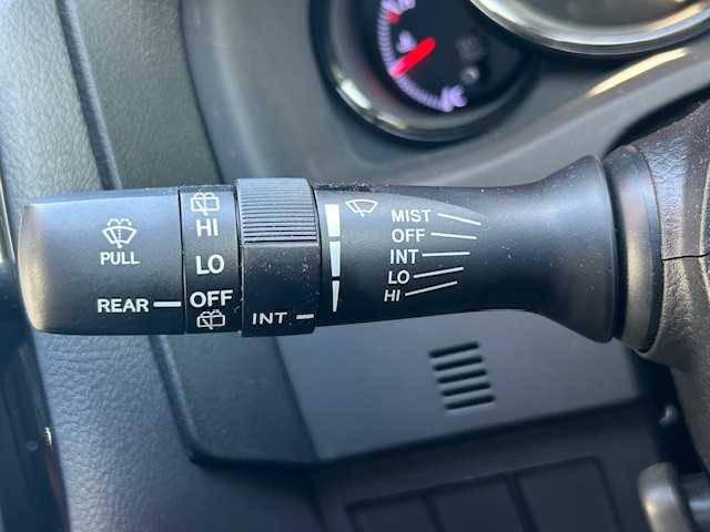 トヨタ マークＸ GRMN 宮城県 2019(令1)年 1.2万km ホワイトパールクリスタルシャイン 登録時走行距離１１７２５ｋｍ/プッシュスタート/寒冷地仕様/SPORTモードスイッチ/横滑り防止/ステアリングリモコン/パワーステアリング/パワーウインド/電格ミラー/LEDBEAMスイッチ/オートライト/AAC/ドラレコ(前)/ETC/純正フロアマット/純正GRホワイトキャリパー/GR・MN専用チューニングサスペンション/LEDヘッドライト/タイヤ【ブリヂストン・ポテンザRE050A】19年製