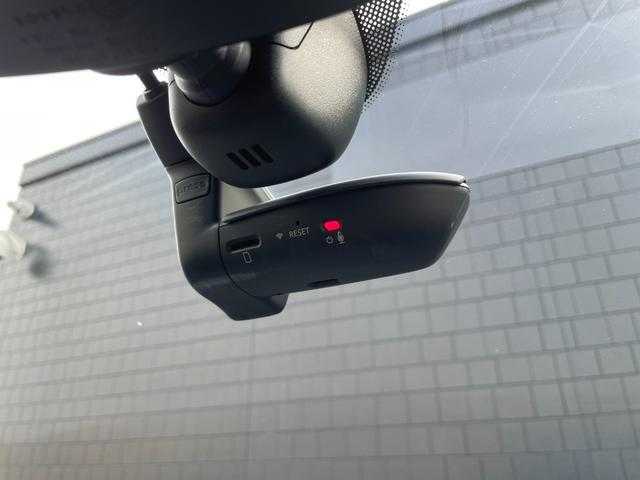 アウディ Ａ７ SB 55TFSIクワトロ デビューパッケージ 埼玉県 2019(平31)年 4.2万km デイトナグレーパールエフェクト アシスタンスＰＫＧ　/黒革シート　/ＢＡＮＧ＆ＯＬＵＦＳＥＮ　/純正ナビ　/３６０度カメラ　/フルセグＴＶ　/パワーバックドア　/ＡＣＣ　/ＢＳＭ　/ＬＫＡ　/シートヒーター　/パワーシート　/バーチャルコックピット　/ＥＴＣ