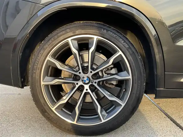 ＢＭＷ Ｘ３ xDrive20d Mスポーツ 東京都 2020(令2)年 5.8万km サファイアブラックP Mスポーツ/純正ナビ/フルセグTV/トップビュー+サイドビューカメラ/ヘッドアップディスプレイ/ETC2.0/前後ドライブレコーダー/ハーフレザーシート/前席パワーシート/シートヒーター/純正20インチアルミホイール/電動リアゲート/LEDヘッドライト/コーナーセンサー/アクティブクルーズコントロール