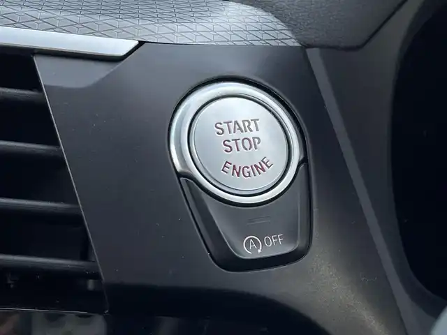 ＢＭＷ Ｘ３ xDrive20d Mスポーツ 東京都 2020(令2)年 5.8万km サファイアブラックP Mスポーツ/純正ナビ/フルセグTV/トップビュー+サイドビューカメラ/ヘッドアップディスプレイ/ETC2.0/前後ドライブレコーダー/ハーフレザーシート/前席パワーシート/シートヒーター/純正20インチアルミホイール/電動リアゲート/LEDヘッドライト/コーナーセンサー/アクティブクルーズコントロール