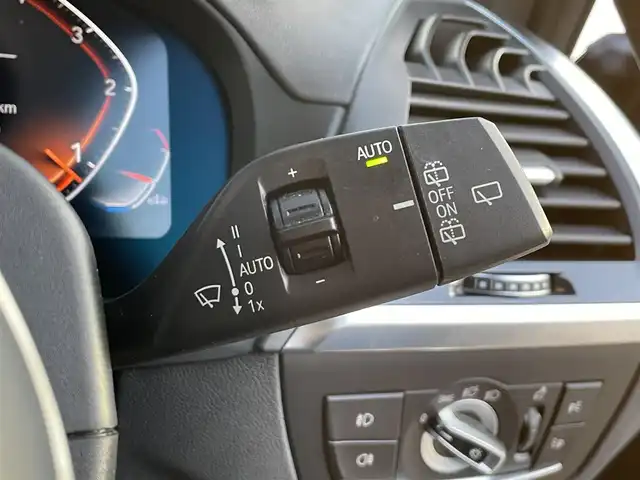 ＢＭＷ Ｘ３ xDrive20d Mスポーツ 東京都 2020(令2)年 5.8万km サファイアブラックP Mスポーツ/純正ナビ/フルセグTV/トップビュー+サイドビューカメラ/ヘッドアップディスプレイ/ETC2.0/前後ドライブレコーダー/ハーフレザーシート/前席パワーシート/シートヒーター/純正20インチアルミホイール/電動リアゲート/LEDヘッドライト/コーナーセンサー/アクティブクルーズコントロール