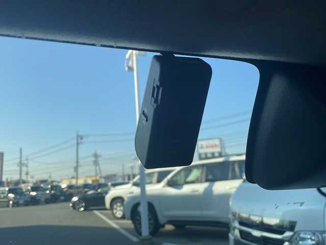 トヨタ ルーミー カスタムG 三重県 2018(平30)年 3.8万km パールホワイトⅢ 純正７型ナビ/バックカメラ/純正ドラレコ/ＥＴＣ/両側パワースライドドア/ステアリングスイッチ/クルーズコントロール/レーンキープアシスト/クリアランスソナー/衝突被害軽減システム/先行車発進告知/ＬＥＤオートライト/オートマチックハイビーム/電動格納ミラー/禁煙車