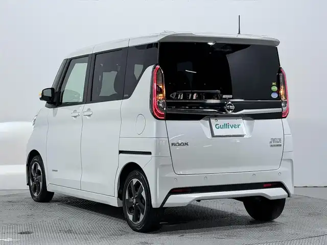 日産 ルークス HWS X プロパイロットED 大阪府 2020(令2)年 5.7万km ホワイトパール プロパイロット　純正ナビＴＶ　全方位カメラ　両側パワスラ　衝突軽減　ＥＴＣ　ドラレコ　レーンアシスト　クリアランスソナー　アイドリングストップ　ＬＥＤヘッドライト　スマートキー　プッシュスタート