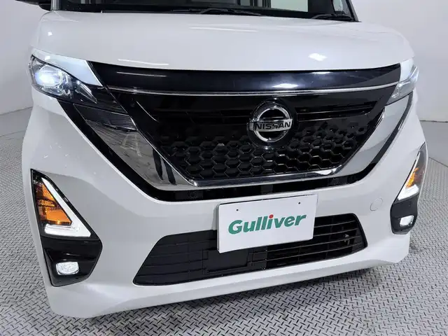 日産 ルークス HWS X プロパイロットED 大阪府 2020(令2)年 5.7万km ホワイトパール プロパイロット　純正ナビＴＶ　全方位カメラ　両側パワスラ　衝突軽減　ＥＴＣ　ドラレコ　レーンアシスト　クリアランスソナー　アイドリングストップ　ＬＥＤヘッドライト　スマートキー　プッシュスタート