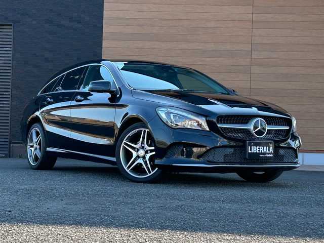 メルセデス・ベンツ ＣＬＡ１８０ Sブレイク　スポーツ 宮崎県 2017(平29)年 4.2万km コスモスブラック 純正ナビ/・CD/・DVD/・Bluetooth/・フルセグテレビ /バックカメラ/レーダーセーフティパッケージ/・アダプティブクルーズコントロール/・レーンキープアシスト/・ブラインドスポットモニター/ハーフレザーシート /・D席パワーシート /・D/N席シートヒーター /ETC/LEDヘッドライト/・オートライト