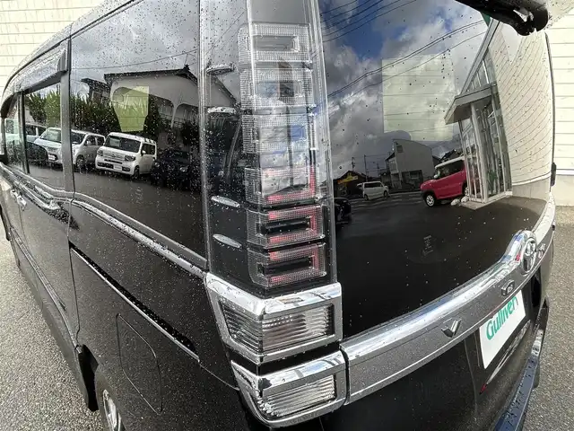 トヨタ ヴォクシー ZS 煌Ⅱ 山形県 2020(令2)年 3.9万km ブラック 純正9型ナビ/・(CD/DVD/フルセグ/BT)/フリップダウンモニター/バックカメラ/両側パワースライドドア/Toyota Safety Sense/・衝突軽減システム/・レーンキープアシスト/：オートハイビーム/クルーズコントロール/ビルトインETC2.0/純正アルミホイール/LEDヘッドライト/スマートキー