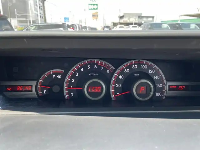 トヨタ ヴォクシー ZS 煌Ⅲ 千葉県 2013(平25)年 8.7万km ホワイトパールクリスタルシャイン ワンオーナー/純正SDナビ【NSZT-W62G】/・CD/DVD/MSV/Bluetooth/フルセグTV/純正フリップダウンモニター/バックカメラ/両後パワースライドドア/スマートキー/純正キセノンヘッドライト/フォグランプ/パドルシフト/ビルトインETC/本革巻きステアリング/ドアバイザー/純正16インチアルミホイール/新車時保証書＆取扱説明書