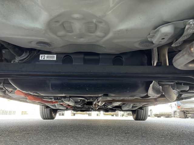 トヨタ アクア G 山口県 2018(平30)年 4.4万km スーパーホワイトⅡ 純正SDナビ【NSZT-W66T】/Bluetooth/フルセグテレビ/CD/DVD/バックカメラ/ビルトインETC/ドライブレコーダー/クルーズコントロール/純正フロアマット/純正15インチスチールホイール/ステアリングスイッチ/本革ステアリング/プッシュスタート/スマートキー/ドアバイザー/レーンキープアシスト/トヨタセーフティ