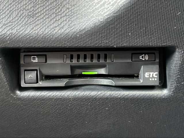 トヨタ アクア G 山口県 2018(平30)年 4.4万km スーパーホワイトⅡ 純正SDナビ【NSZT-W66T】/Bluetooth/フルセグテレビ/CD/DVD/バックカメラ/ビルトインETC/ドライブレコーダー/クルーズコントロール/純正フロアマット/純正15インチスチールホイール/ステアリングスイッチ/本革ステアリング/プッシュスタート/スマートキー/ドアバイザー/レーンキープアシスト/トヨタセーフティ
