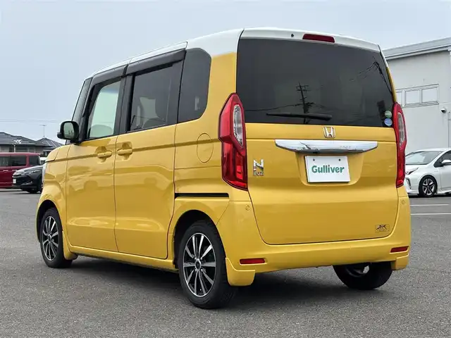 ホンダ Ｎ ＢＯＸ G EX ホンダセンシング 大分県 2017(平29)年 4.4万km 黄 ・純正ナビ(CD.DVD.SD.BT)/・HDMI/・AppleCarPlay/・フルセグテレビ/・バックカメラ/・レーダークルーズコントロール/・両側パワースライドドア/・ETC/・ステアリングリモコン/・リアセンサー