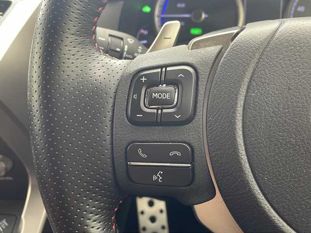 レクサス ＮＸ 300h Fスポーツ 沖縄県 2020(令2)年 4.1万km レッドマイカクリスタルシャイン 純正ナビ　/フルセグＴＶ　/パノラミックビューモニター　/前後ドライブレコーダー　/パワーバックドア　/赤レザーシート　/パワーシート　/エアシート　/シートヒーター　/ステアリングヒーター　/パドルシフト　/ＥＴＣ２．０