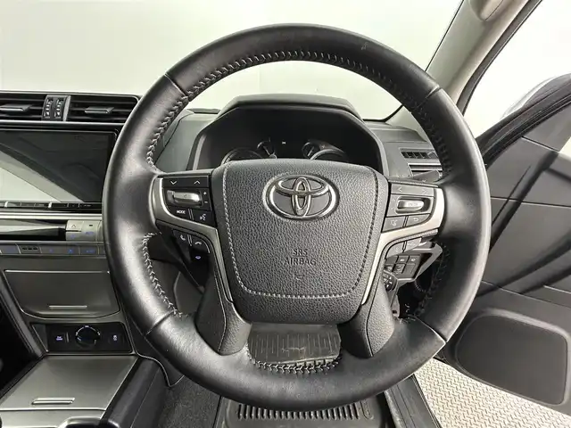 トヨタ ランドクルーザー プラド TX Lパッケージ 道央・札幌 2020(令2)年 3.4万km ブラック ・ワンオーナー/・４WD/・寒冷地仕様/・サンルーフ/・純正OP19インチAW/・9インチナビ/　CD/DVD/SD/BT/フルセグ/・バックカメラ/・ビルトインETC/・プリクラッシュセーフティ/・レーダークルーズコントロール/・レーンキープアシスト/・クリアランスソナー/・オートハイビーム/・レザーシート/・前席パワーシート/・前席エア/シートヒーター/・LEDヘッドライト/・フォグライト/・オートライト/・プッシュスタート/・スマートキー/・純正ゴムマット/・ドアバイザー