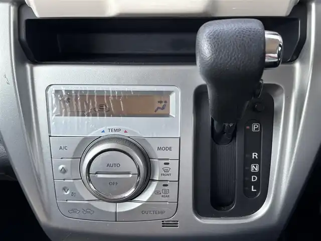 スズキ ハスラー G 大分県 2019(令1)年 7.4万km フェニックスレッドパール/ホワイト2トーンルーフ ・オーディオ(AUX.FM.USB.BT)/・レーダーブレーキサポート/・シートヒーター/・オートエアコン/・アイドリングストップ/・フロアマット/・スマートキー/・プッシュスタート/・ベンチシート