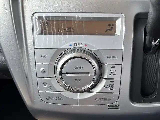 スズキ ハスラー G 大分県 2019(令1)年 7.4万km フェニックスレッドパール/ホワイト2トーンルーフ ・オーディオ(AUX.FM.USB.BT)/・レーダーブレーキサポート/・シートヒーター/・オートエアコン/・アイドリングストップ/・フロアマット/・スマートキー/・プッシュスタート/・ベンチシート