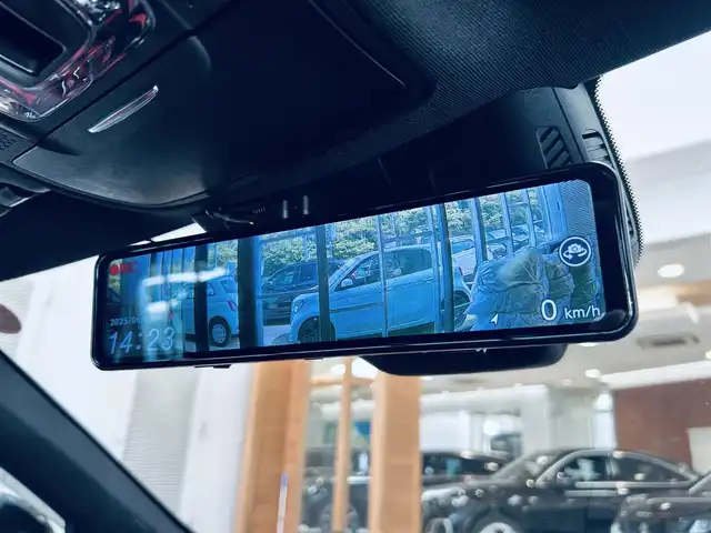 メルセデス・ベンツ Ａ２００ｄ AMGライン 大阪府 2021(令3)年 5.1万km コスモスブラック レザーエクスクルーシブP/アドバンスドP/レーダーセーフティ/サンルーフ/HUD/ACC/赤黒革/メモリ付きパワーシート/シートヒーター/純正ナビ/TV/３６０度カメラ/純正18インチAW/LEDヘッドライト/アンビエントライト/ブラインドスポット/ETC/ドラレコ/レーダー探知機/デジタルインナーミラー