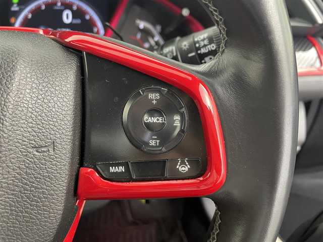 ホンダ シビック ハッチバック 大分県 2021(令3)年 4.3万km クリスタルブラックパール 6MT/純正ナビゲーション/(AM/FM/CD/DVD/BT/TV)/バックカメラ/ホンダセンシング/衝突軽減ブレーキ/レーンキープアシスト/アダクティブクルーズコントロール/LEDヘッドライト/フォグランプ/ハーフレザーシート/シートヒーター/前席パワーシート/ETC2.0/電動パーキングブレーキ/オートブレーキホールド/スマートキー/プッシュスタート