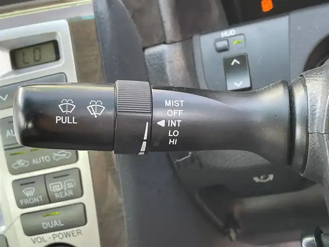 トヨタ クラウン マジェスタ Cタイプ i－Four 道央・札幌 2006(平18)年 10.2万km グレーマイカM ・４WD/・寒冷地仕様/・純正ナビ/　AM・FM・CD・MD/・ワイパー熱線/・電動格納ミラー/・バックカメラ/・ドアバイザー/・プッシュスタート/・ETC/・ウィンカーミラー/・ステアリングスイッチ/・フォグライト