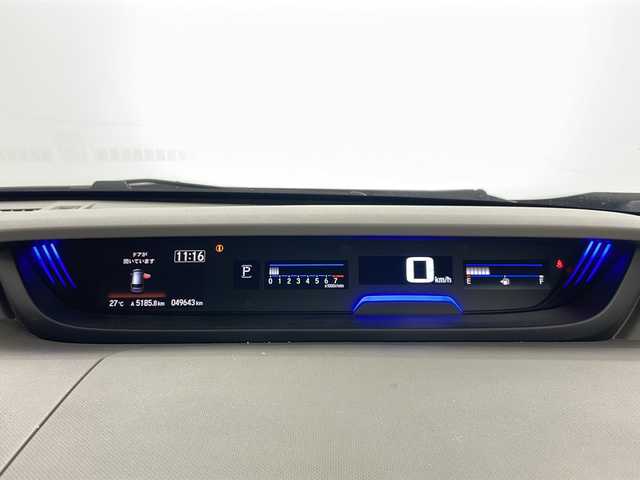 ホンダ フリード G ホンダセンシング 道央・札幌 2020(令2)年 5万km クリスタルブラックパール ・寒冷地仕様/・純正ナビ&CD&DVD&BT/・両側パワースライドドア/・バックカメラ/・ホンダセンシング/・レーダークルーズコントロール/・先行車発進お知らせ機能/・衝突軽減ブレーキシステム/・レーンキープアシスト/・標識認識機能/・横滑り防止装置/・アイドリングストップ/・ECON/・前席シートヒーター/・ハーフレザーシート/・ビルトインETC/・ステアリングスイッチ/・革巻きステアリング/・ドアバイザー/・電動格納ミラー/・純正フロアマット/・プッシュスタート/・LEDヘッドライト/・オートライト/・保証書/・取扱説明書