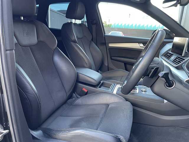 アウディ Ｑ５ 40TDIクワトロ スポーツ 岐阜県 2020(令2)年 4.8万km ミトスブラックメタリック Sラインパッケージ/４WD/サンルーフ/アウディプレセンス/アダプティブクルーズコントロール/アクティブレーンアシスト/アウディプレセンスシティ/マトリクスLEDヘッドライト/MMIナビゲーション/フルセグTV/AppleCarPlay/AndroidAuto/360°カメラ/オートマチックテールゲート