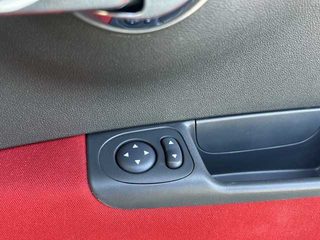 フィアット ５００ 1．2 ポップ 愛知県 2012(平24)年 6万km アイボリーⅡ 登録時走行距離59696km/ETC/純正オーディオ/純正フロアマット/前後ドラレコ/純正R14AW/ステアリングスイッチ/保証書/取説/リモコンキー/(スペアキー×1)