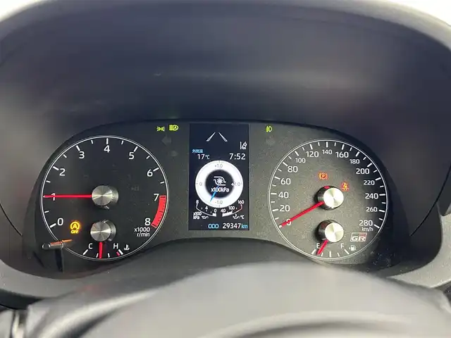 トヨタ ＧＲヤリス RZ ハイパフォーマンス 愛知県 2021(令3)年 3万km スーパーホワイトⅡ トヨタセーフティセンス/JBLプレミアムサウンド/純正ナビ/（Bluetooth/フルセグTV/AM/FM/USB）/バックカメラ/ドラレコ/HUD/BSM/ETC2.0/ハーフレザー/シートH/防眩ミラー/電動格納ミラー/オートライト/本革巻ステアリングホイール/ステアリングリモコン/GRフロアマット/純正LEDライト/純正18インチAW