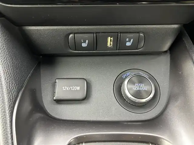 トヨタ ＧＲヤリス RZ ハイパフォーマンス 愛知県 2021(令3)年 3万km スーパーホワイトⅡ トヨタセーフティセンス/JBLプレミアムサウンド/純正ナビ/（Bluetooth/フルセグTV/AM/FM/USB）/バックカメラ/ドラレコ/HUD/BSM/ETC2.0/ハーフレザー/シートH/防眩ミラー/電動格納ミラー/オートライト/本革巻ステアリングホイール/ステアリングリモコン/GRフロアマット/純正LEDライト/純正18インチAW