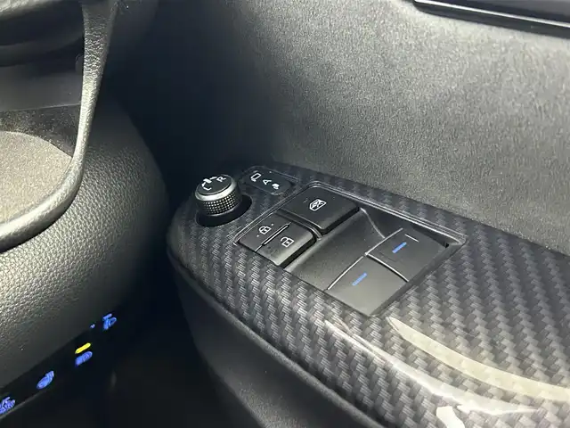 トヨタ ＧＲヤリス RZ ハイパフォーマンス 愛知県 2021(令3)年 3万km スーパーホワイトⅡ トヨタセーフティセンス/JBLプレミアムサウンド/純正ナビ/（Bluetooth/フルセグTV/AM/FM/USB）/バックカメラ/ドラレコ/HUD/BSM/ETC2.0/ハーフレザー/シートH/防眩ミラー/電動格納ミラー/オートライト/本革巻ステアリングホイール/ステアリングリモコン/GRフロアマット/純正LEDライト/純正18インチAW