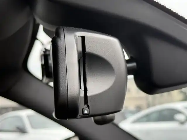 ＢＭＷ １１８ｄ Mスポーツ 静岡県 2017(平29)年 2.5万km アルピンホワイトⅢ 純正ナビ/(CD/DVD/Bluetooth/USB)/インテリジェントセーフティ/バックカメラ/クルーズコントロール/レーンキープアシスト/PDC/キーレスキー/ETC/ドライブレコーダー/フロアマット/純正17インチアルミホイール/フロントフォグランプ