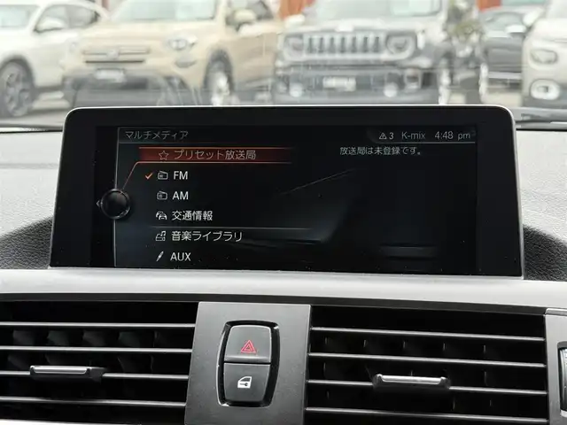 ＢＭＷ １１８ｄ Mスポーツ 静岡県 2017(平29)年 2.5万km アルピンホワイトⅢ 純正ナビ/(CD/DVD/Bluetooth/USB)/インテリジェントセーフティ/バックカメラ/クルーズコントロール/レーンキープアシスト/PDC/キーレスキー/ETC/ドライブレコーダー/フロアマット/純正17インチアルミホイール/フロントフォグランプ