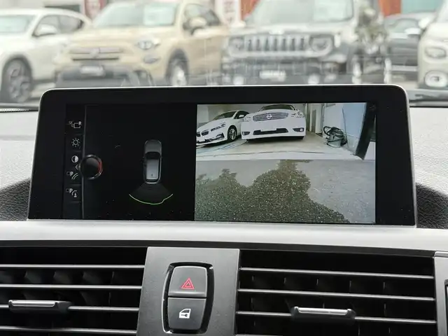 ＢＭＷ １１８ｄ Mスポーツ 静岡県 2017(平29)年 2.5万km アルピンホワイトⅢ 純正ナビ/(CD/DVD/Bluetooth/USB)/インテリジェントセーフティ/バックカメラ/クルーズコントロール/レーンキープアシスト/PDC/キーレスキー/ETC/ドライブレコーダー/フロアマット/純正17インチアルミホイール/フロントフォグランプ