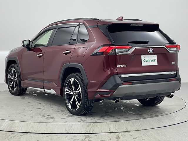 トヨタ ＲＡＶ４ ハイブリッドG 熊本県 2021(令3)年 3.7万km センシュアルレッドマイカ 禁煙車　/モデリスタエアロフル　/純正ナビ　/周囲カメラ　/ビルトインＥＴＣ　/前後クリアランスソナー　/パワーバックドア　/前席シートヒーター　/ステアリングヒーター　/レーダークルーズコントロール/衝突軽減ブレーキ/レーンキープアシスト/ブラインドスポットモニター/横滑り防止/前後クリアランスソナー/純正フロアマット/モデリスタ20インチAW/オートライト/オートマチックハイビーム/LEDヘッドライト/フォグライト/スマートキー/プッシュスタート