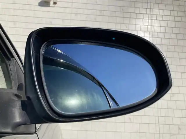 トヨタ アクア G 静岡県 2013(平25)年 5万km ブラックマイカ 純正HDDナビ(NHZD-W62G)/　AM FM CD DVD Bluetooth　ワンセグ/アイドリングストップ/オートライト/ISOFIX/ドアバイザー/電動格納ミラー/取扱説明書・保証書/ETC/LEDオートヘッドランプ/スマートキー2本